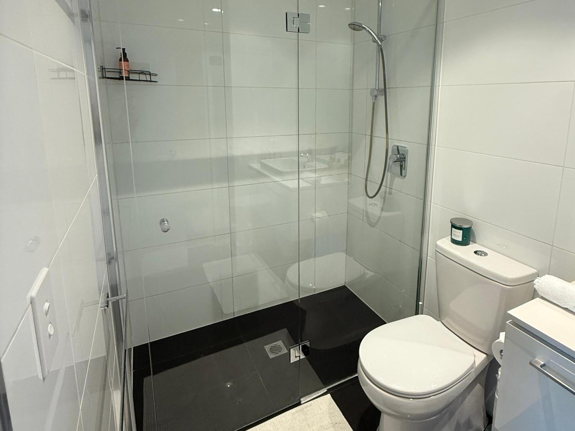 Southbank 2Br Apt With Parking Walk To Crown And Cbd — Photos 1